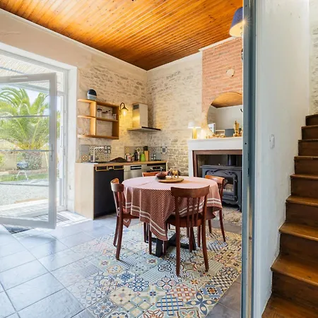 בית נופש Le Cocon By Interhome *